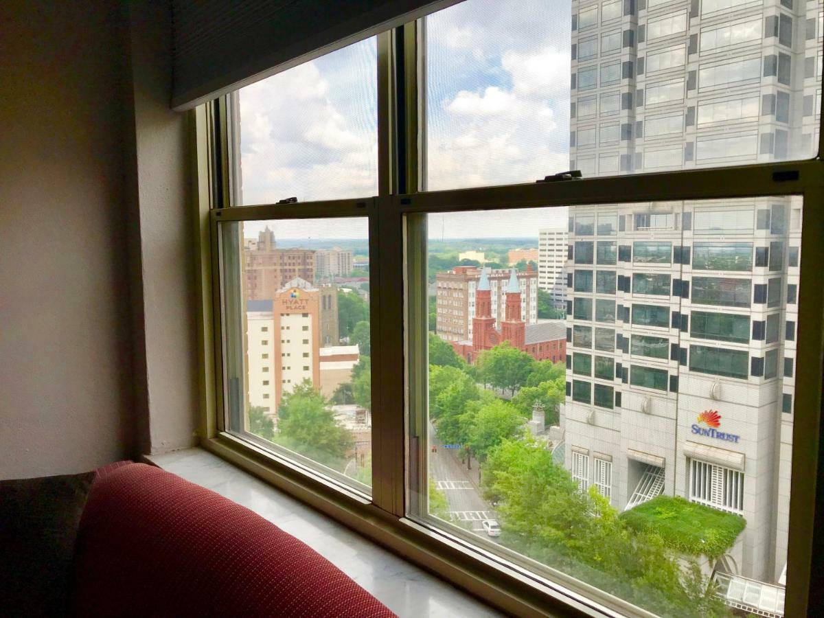 Wine Down Downtown Atl 14J Apartment Атланта Екстериор снимка